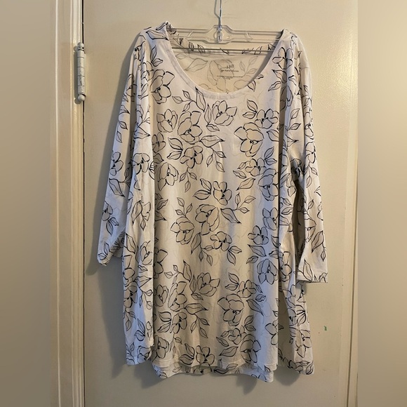 J Jill Luxe Supima A Line Tunic White Gray Black Floral Pattern Size Extra Large - Picture 1 of 9